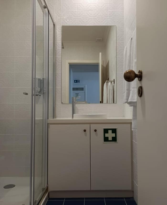 Apartamentos Azera - Ligia Azera Praia da Vitoria ภายนอก รูปภาพ