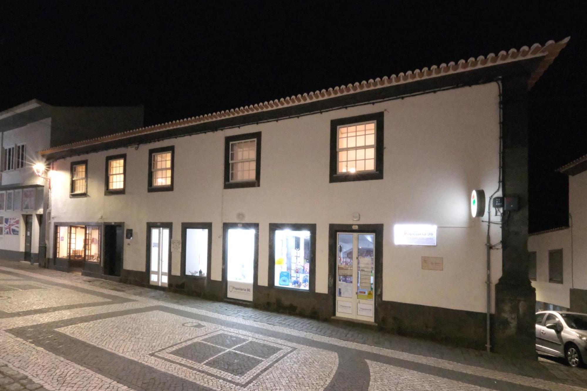 Apartamentos Azera - Ligia Azera Praia da Vitoria ภายนอก รูปภาพ